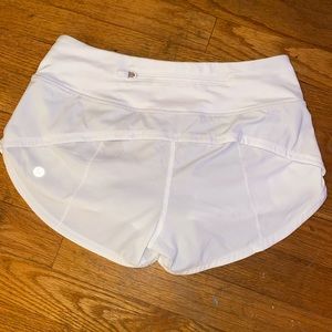 Lululemon athletica speed up shorts 2.5” size 2